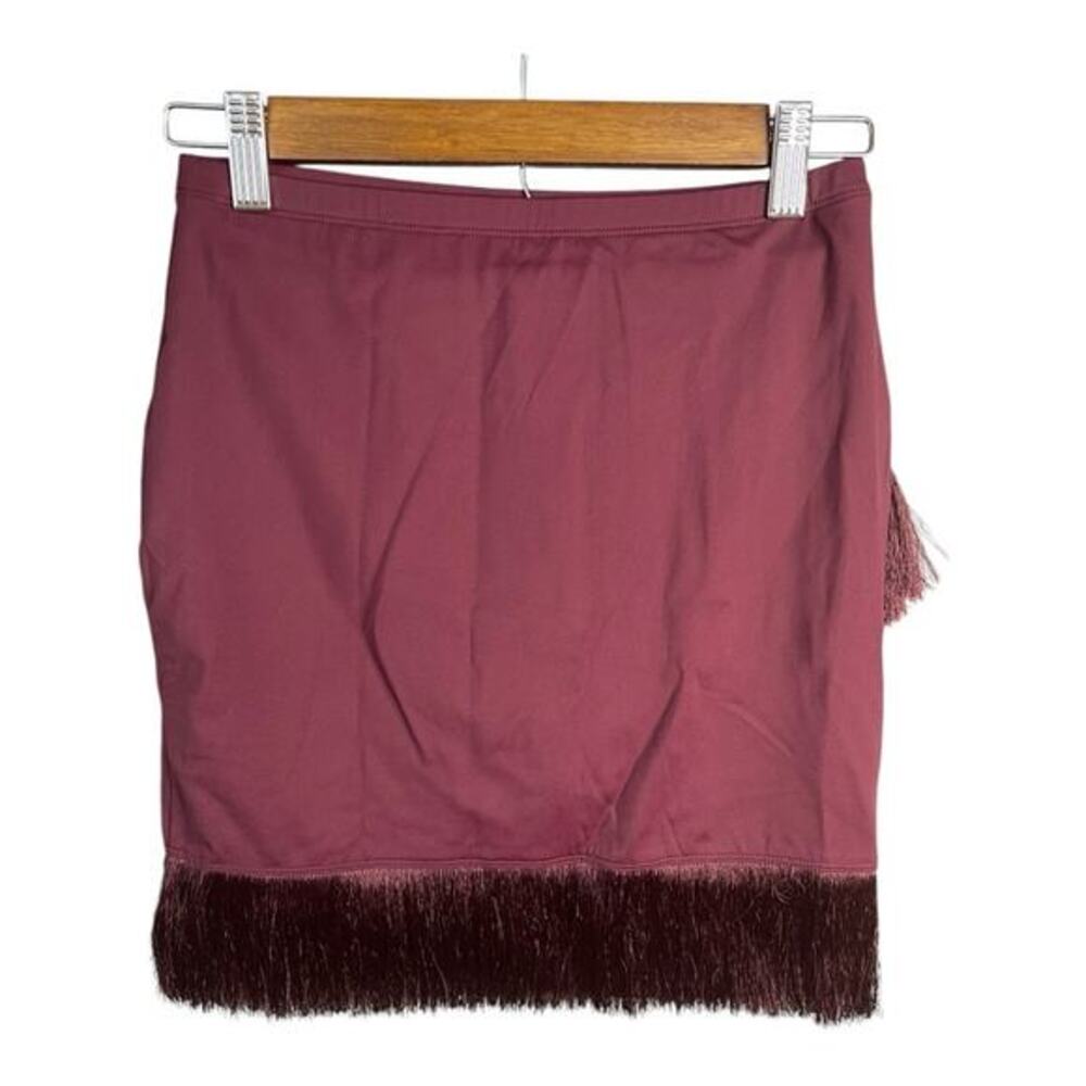 Halara‎ Softlyzero Airy Crossover Fringe Hem Bodycon 2-in-1 Mini Skirt Berry Red - Picture 4 of 7